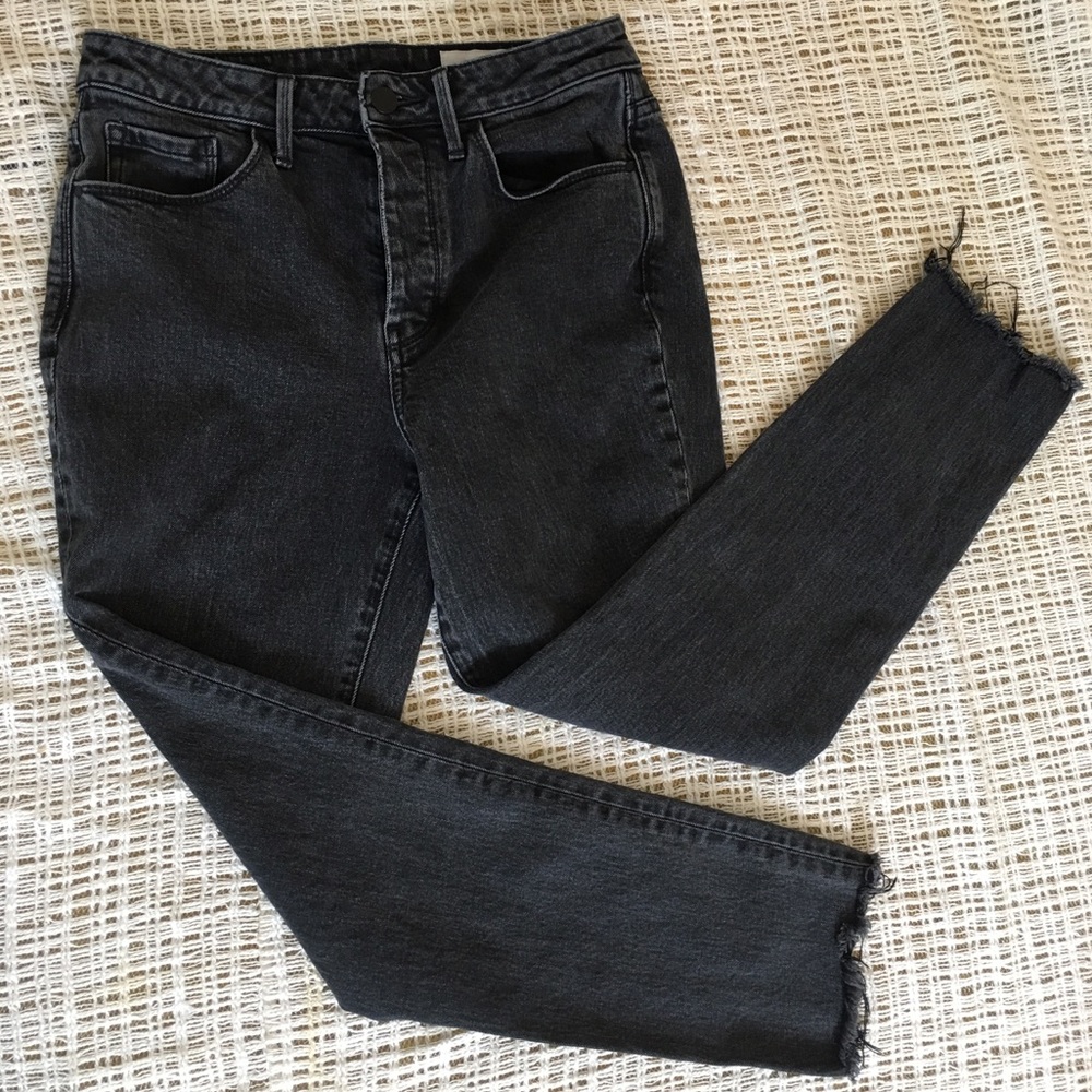 Treasure & Bond High-Rise Loose Skinny Ankle Jeans